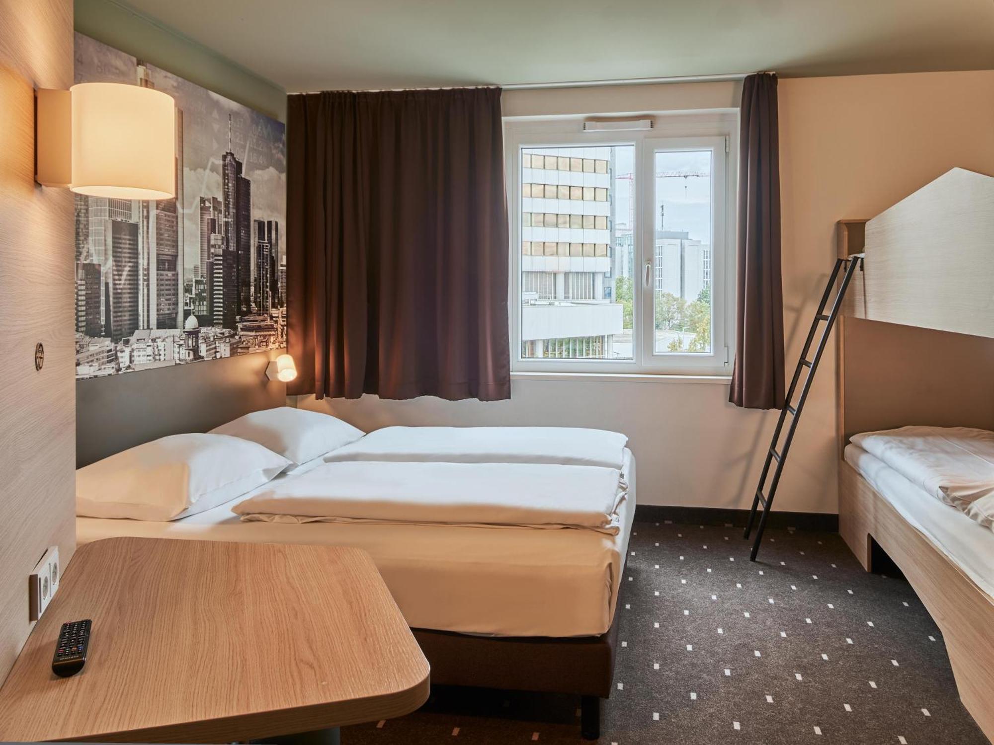 B&B Hotel Frankfurt-West Eschborn Exterior foto